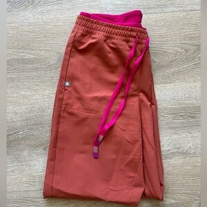 Figs Terracotta M Scrub Set